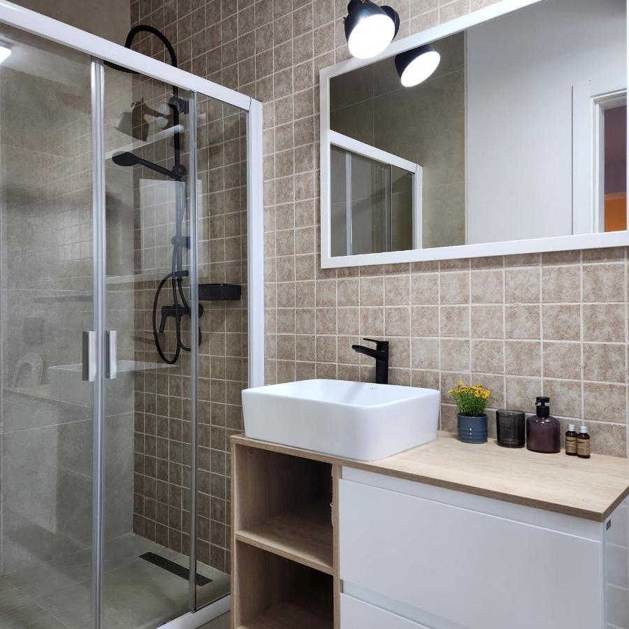 My Room Accommodation Curtea de Argeş المظهر الخارجي الصورة