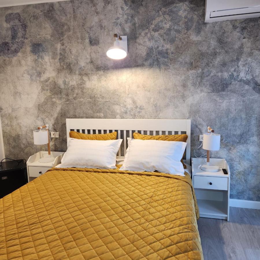 My Room Accommodation Curtea de Argeş المظهر الخارجي الصورة